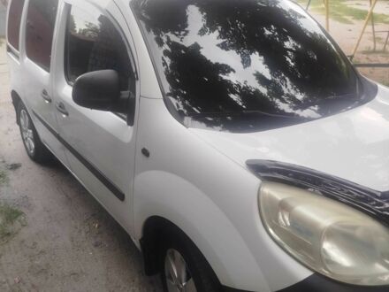 Белый Рено 4, объемом двигателя 1.6 л и пробегом 324 тыс. км за 6500 $, фото 1 на Automoto.ua