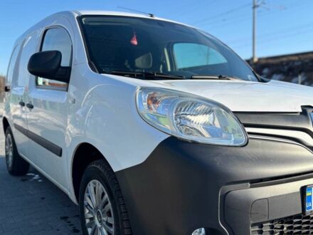 Белый Рено 4, объемом двигателя 1.5 л и пробегом 299 тыс. км за 8100 $, фото 1 на Automoto.ua