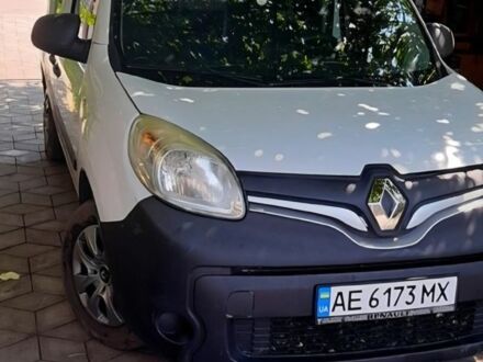 Білий Рено 4, об'ємом двигуна 1.5 л та пробігом 266 тис. км за 9500 $, фото 1 на Automoto.ua