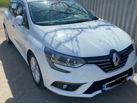 Білий Рено 4, об'ємом двигуна 0 л та пробігом 220 тис. км за 12500 $, фото 1 на Automoto.ua