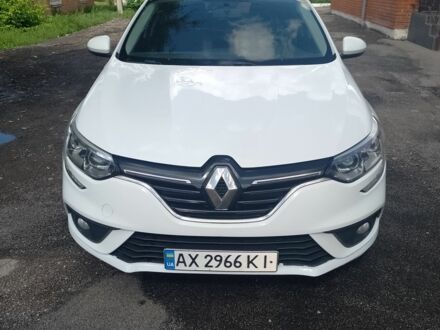 Білий Рено 4, об'ємом двигуна 1.5 л та пробігом 257 тис. км за 10200 $, фото 1 на Automoto.ua