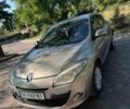 Бежевый Рено 4, объемом двигателя 1.6 л и пробегом 187 тыс. км за 6400 $, фото 1 на Automoto.ua