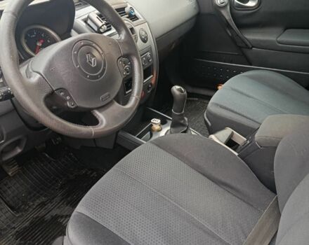 Бежевый Рено 4, объемом двигателя 1.6 л и пробегом 230 тыс. км за 4700 $, фото 5 на Automoto.ua