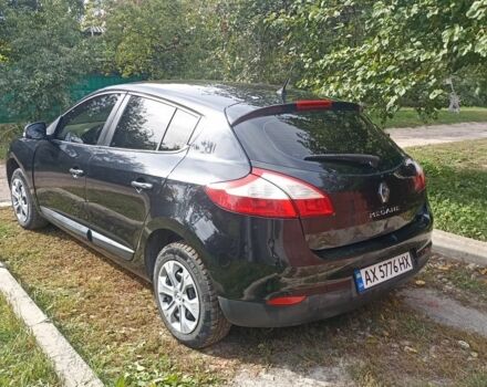 Рено 4 2011 у Харкові на Automoto.ua Чорний Рено 4, об'ємом двигуна 0 л та пробігом 290 тис. км за 5200 $, фото 4 на Automoto.ua