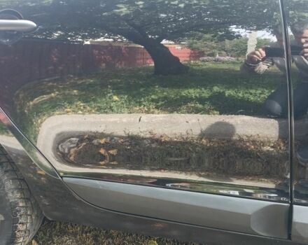 Рено 4 2011 у Харкові на Automoto.ua Чорний Рено 4, об'ємом двигуна 0 л та пробігом 290 тис. км за 5200 $, фото 9 на Automoto.ua