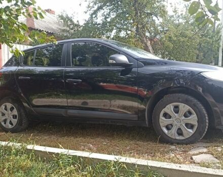 Рено 4 2011 у Харкові на Automoto.ua Чорний Рено 4, об'ємом двигуна 0 л та пробігом 290 тис. км за 5200 $, фото 2 на Automoto.ua