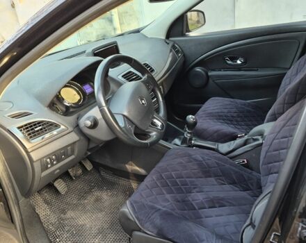 Черный Рено 4, объемом двигателя 1.5 л и пробегом 238 тыс. км за 7200 $, фото 7 на Automoto.ua