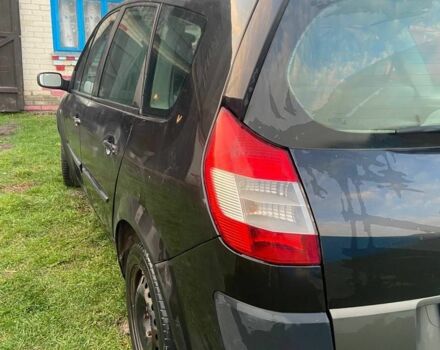 Черный Рено 4, объемом двигателя 0 л и пробегом 280 тыс. км за 1700 $, фото 7 на Automoto.ua