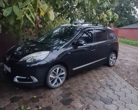 Черный Рено 4, объемом двигателя 1.6 л и пробегом 300 тыс. км за 9000 $, фото 1 на Automoto.ua