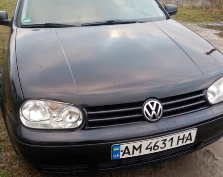 Черный Рено 4, объемом двигателя 1.6 л и пробегом 295 тыс. км за 3900 $, фото 1 на Automoto.ua