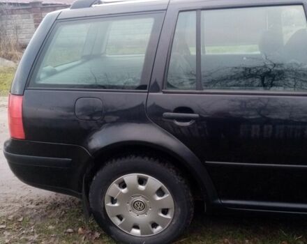 Черный Рено 4, объемом двигателя 1.6 л и пробегом 295 тыс. км за 3900 $, фото 3 на Automoto.ua