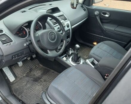 Чорний Рено 4, об'ємом двигуна 1.5 л та пробігом 265 тис. км за 5000 $, фото 4 на Automoto.ua