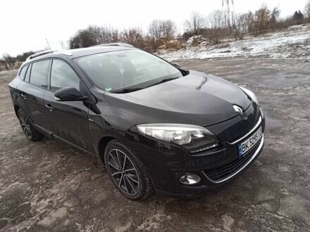 Рено 4 2013 у Сарнах на Automoto.ua Чорний Рено 4, об'ємом двигуна 1.2 л та пробігом 175 тис. км за 6500 $, фото 1 на Automoto.ua