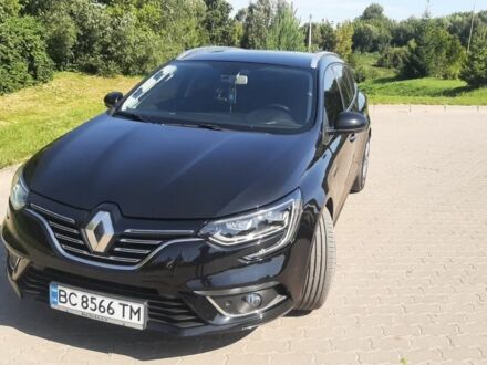 Рено 4 2016 в Бродах на Automoto.ua Черный Рено 4, объемом двигателя 1.5 л и пробегом 199 тыс. км за 13200 $, фото 1 на Automoto.ua