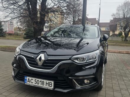 Черный Рено 4, объемом двигателя 1.5 л и пробегом 181 тыс. км за 13346 $, фото 1 на Automoto.ua