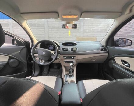 Рено 4 2013 в Одессе на Automoto.ua Коричневый Рено 4, объемом двигателя 1.5 л и пробегом 186 тыс. км за 8200 $, фото 6 на Automoto.ua