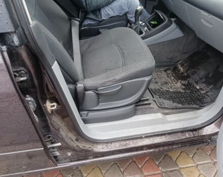 Коричневый Рено 4, объемом двигателя 2.2 л и пробегом 424 тыс. км за 5000 $, фото 1 на Automoto.ua