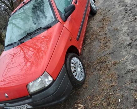 Красный Рено 4, объемом двигателя 1.2 л и пробегом 10 тыс. км за 1000 $, фото 1 на Automoto.ua