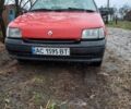 Красный Рено 4, объемом двигателя 1.2 л и пробегом 10 тыс. км за 1000 $, фото 2 на Automoto.ua
