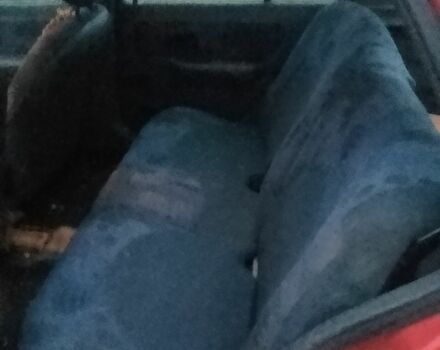 Красный Рено 4, объемом двигателя 1 л и пробегом 123 тыс. км за 1100 $, фото 4 на Automoto.ua