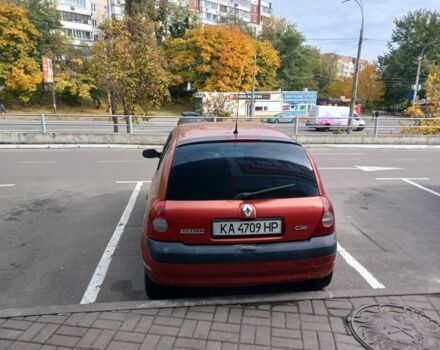 Рено 4 2005 в Киеве на Automoto.ua Красный Рено 4, объемом двигателя 1.4 л и пробегом 186 тыс. км за 3000 $, фото 7 на Automoto.ua