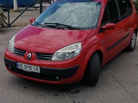 Рено 4 2005 у Дніпро (Дніпропетровську) на Automoto.ua Червоний Рено 4, об'ємом двигуна 2 л та пробігом 270 тис. км за 4200 $, фото 1 на Automoto.ua