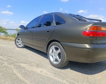 Серый Рено 4, объемом двигателя 1.6 л и пробегом 230 тыс. км за 3500 $, фото 1 на Automoto.ua
