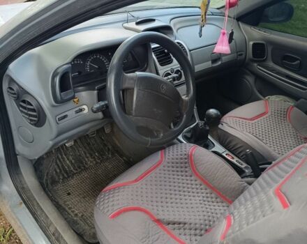 Серый Рено 4, объемом двигателя 1.6 л и пробегом 3 тыс. км за 967 $, фото 3 на Automoto.ua