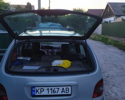 Серый Рено 4, объемом двигателя 1.9 л и пробегом 3 тыс. км за 3700 $, фото 10 на Automoto.ua
