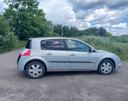 Серый Рено 4, объемом двигателя 1.5 л и пробегом 306 тыс. км за 3750 $, фото 2 на Automoto.ua