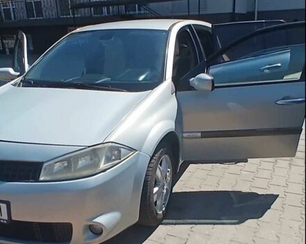 Серый Рено 4, объемом двигателя 1.5 л и пробегом 333 тыс. км за 3800 $, фото 6 на Automoto.ua