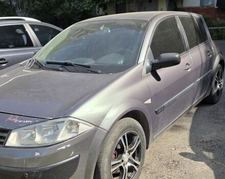 Сірий Рено 4, об'ємом двигуна 1.6 л та пробігом 200 тис. км за 2500 $, фото 2 на Automoto.ua