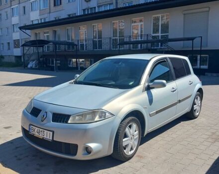 Серый Рено 4, объемом двигателя 1.5 л и пробегом 333 тыс. км за 3800 $, фото 1 на Automoto.ua