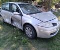 Сірий Рено 4, об'ємом двигуна 1.6 л та пробігом 300 тис. км за 1600 $, фото 1 на Automoto.ua