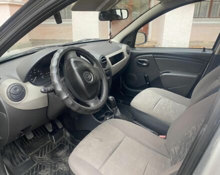 Серый Рено 4, объемом двигателя 1.4 л и пробегом 3 тыс. км за 3900 $, фото 5 на Automoto.ua