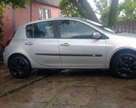 Сірий Рено 4, об'ємом двигуна 1.5 л та пробігом 290 тис. км за 4400 $, фото 2 на Automoto.ua