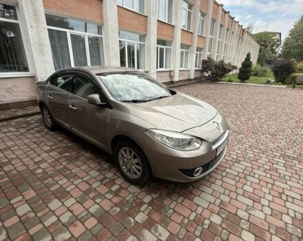 Серый Рено 4, объемом двигателя 1.5 л и пробегом 190 тыс. км за 8200 $, фото 2 на Automoto.ua