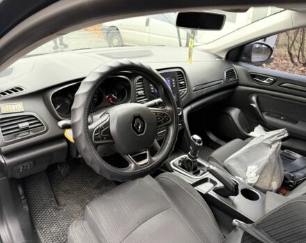 Серый Рено 4, объемом двигателя 1.5 л и пробегом 248 тыс. км за 8499 $, фото 2 на Automoto.ua