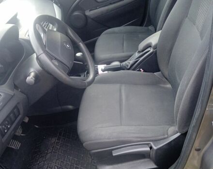 Рено 4 2011 в Немирове на Automoto.ua Серый Рено 4, объемом двигателя 1.5 л и пробегом 270 тыс. км за 5700 $, фото 3 на Automoto.ua