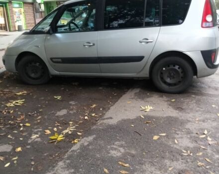 Серый Рено 4, объемом двигателя 3 л и пробегом 309 тыс. км за 2650 $, фото 1 на Automoto.ua