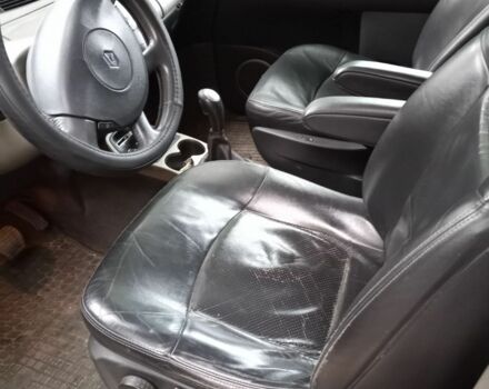 Серый Рено 4, объемом двигателя 3 л и пробегом 309 тыс. км за 2700 $, фото 6 на Automoto.ua