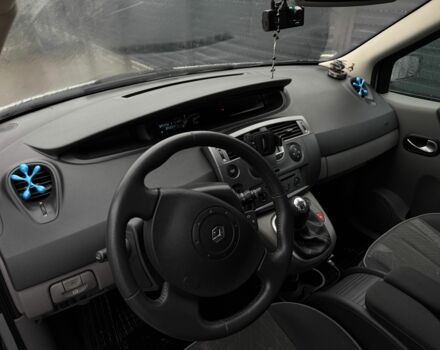 Серый Рено 4, объемом двигателя 1.6 л и пробегом 270 тыс. км за 3900 $, фото 2 на Automoto.ua