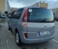 Рено 4 2004 в Одессе на Automoto.ua Серый Рено 4, объемом двигателя 2.2 л и пробегом 300 тыс. км за 2500 $, фото 3 на Automoto.ua
