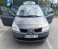 Серый Рено 4, объемом двигателя 2 л и пробегом 260 тыс. км за 4800 $, фото 1 на Automoto.ua