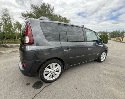 Серый Рено 4, объемом двигателя 2 л и пробегом 420 тыс. км за 5300 $, фото 3 на Automoto.ua