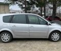 Серый Рено 4, объемом двигателя 2 л и пробегом 327 тыс. км за 4300 $, фото 1 на Automoto.ua