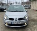 Серый Рено 4, объемом двигателя 2 л и пробегом 327 тыс. км за 4300 $, фото 4 на Automoto.ua