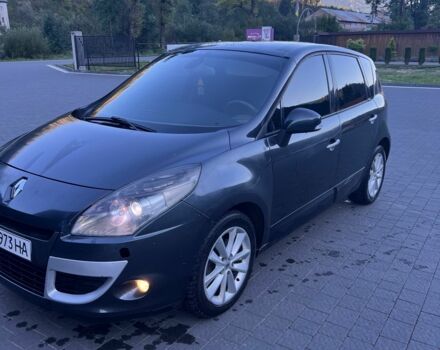 Сірий Рено 4, об'ємом двигуна 2 л та пробігом 356 тис. км за 6200 $, фото 1 на Automoto.ua