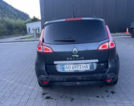 Сірий Рено 4, об'ємом двигуна 2 л та пробігом 356 тис. км за 6200 $, фото 3 на Automoto.ua
