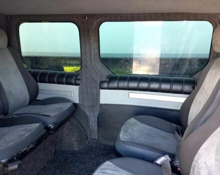 Сірий Рено 4, об'ємом двигуна 2.45 л та пробігом 284 тис. км за 9000 $, фото 7 на Automoto.ua